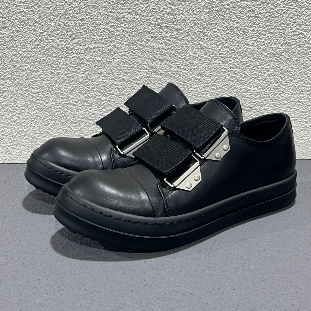 26SS New Ro Luxury Low Top Sne – Velcro Hook Loop recenzja i cena